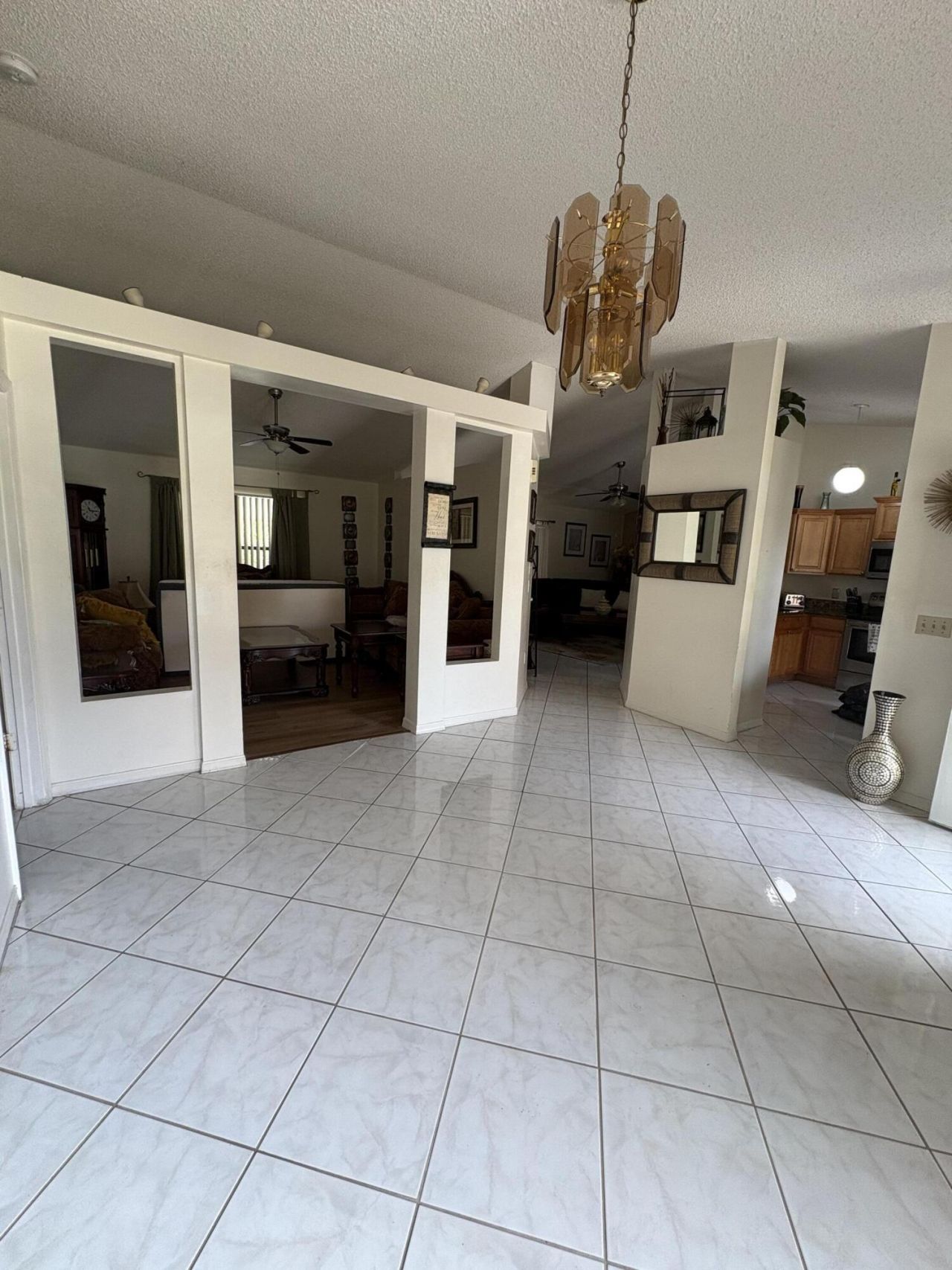 537 NW Biscayne Drive, Port Saint Lucie, FL 34983 Photo