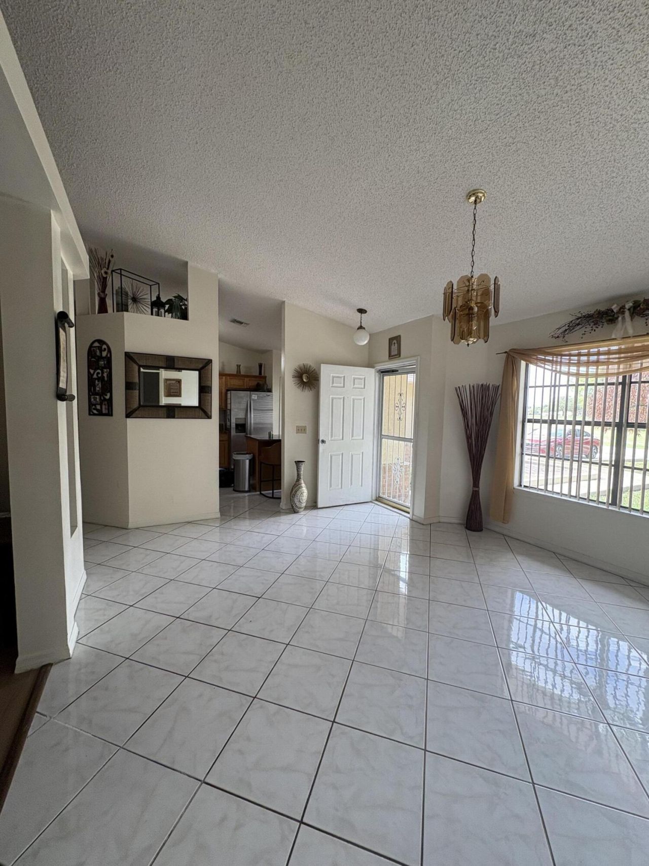 537 NW Biscayne Drive, Port Saint Lucie, FL 34983 Photo