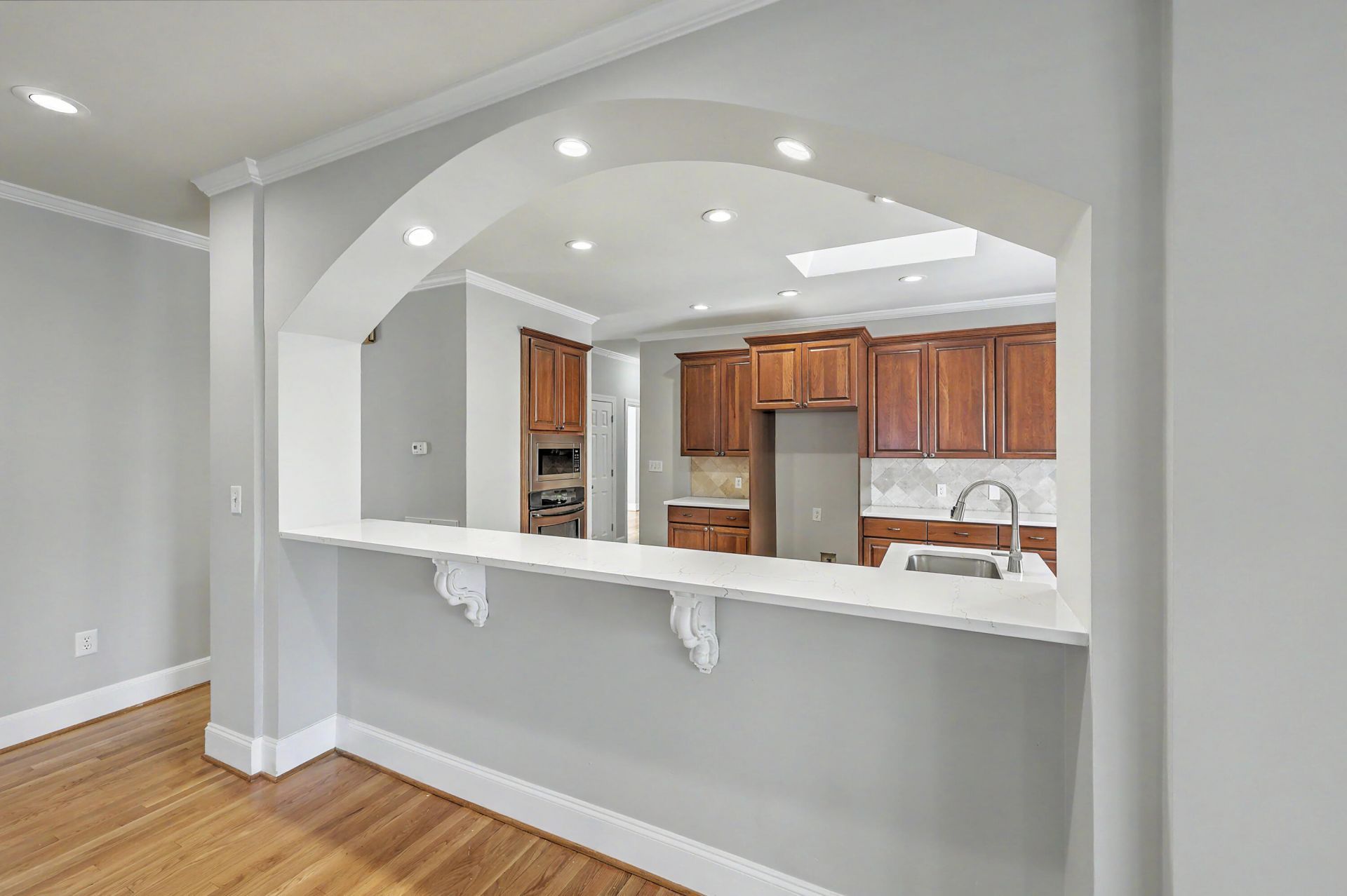 657 N Stiles Drive Photo 17