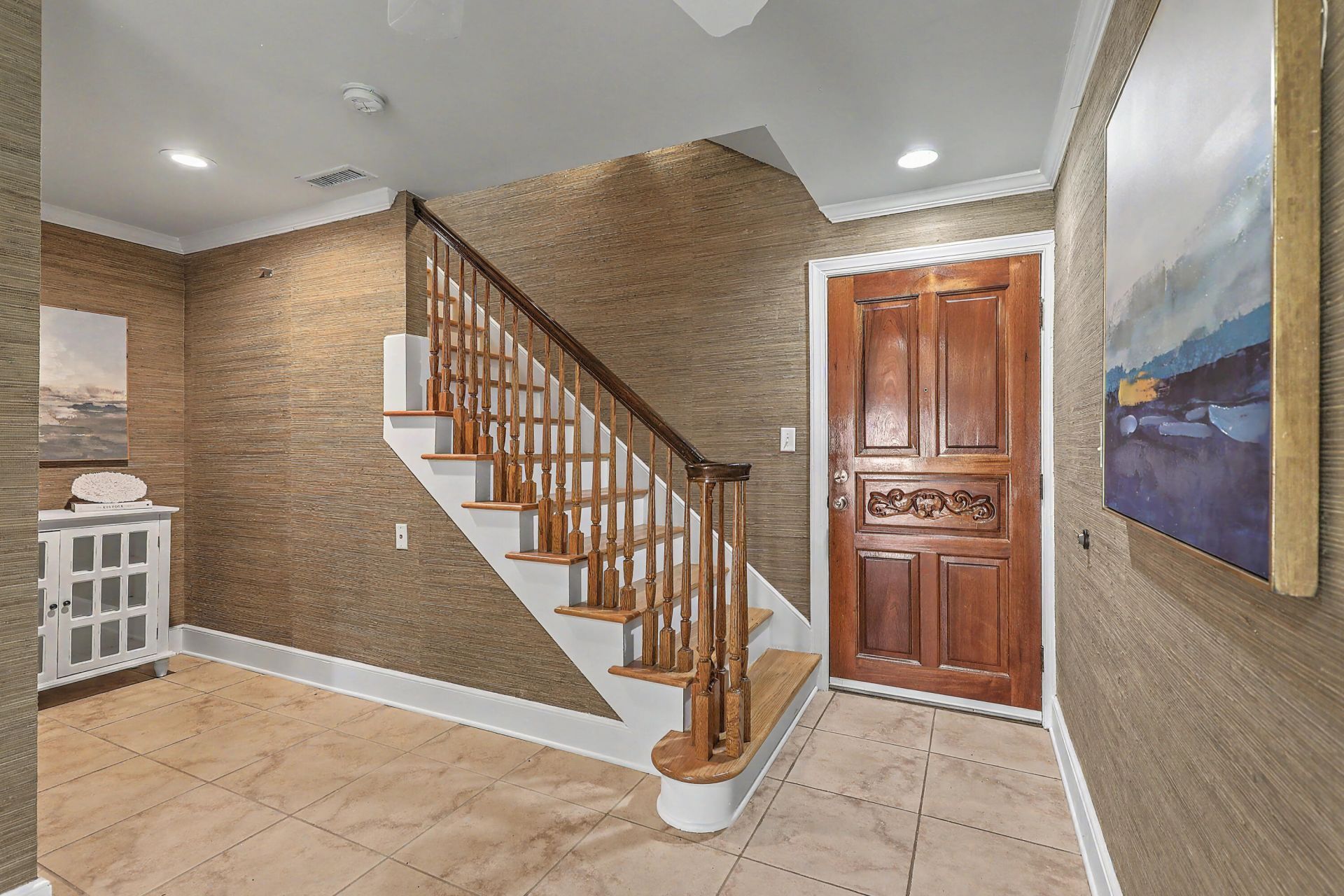 657 N Stiles Drive Photo 35