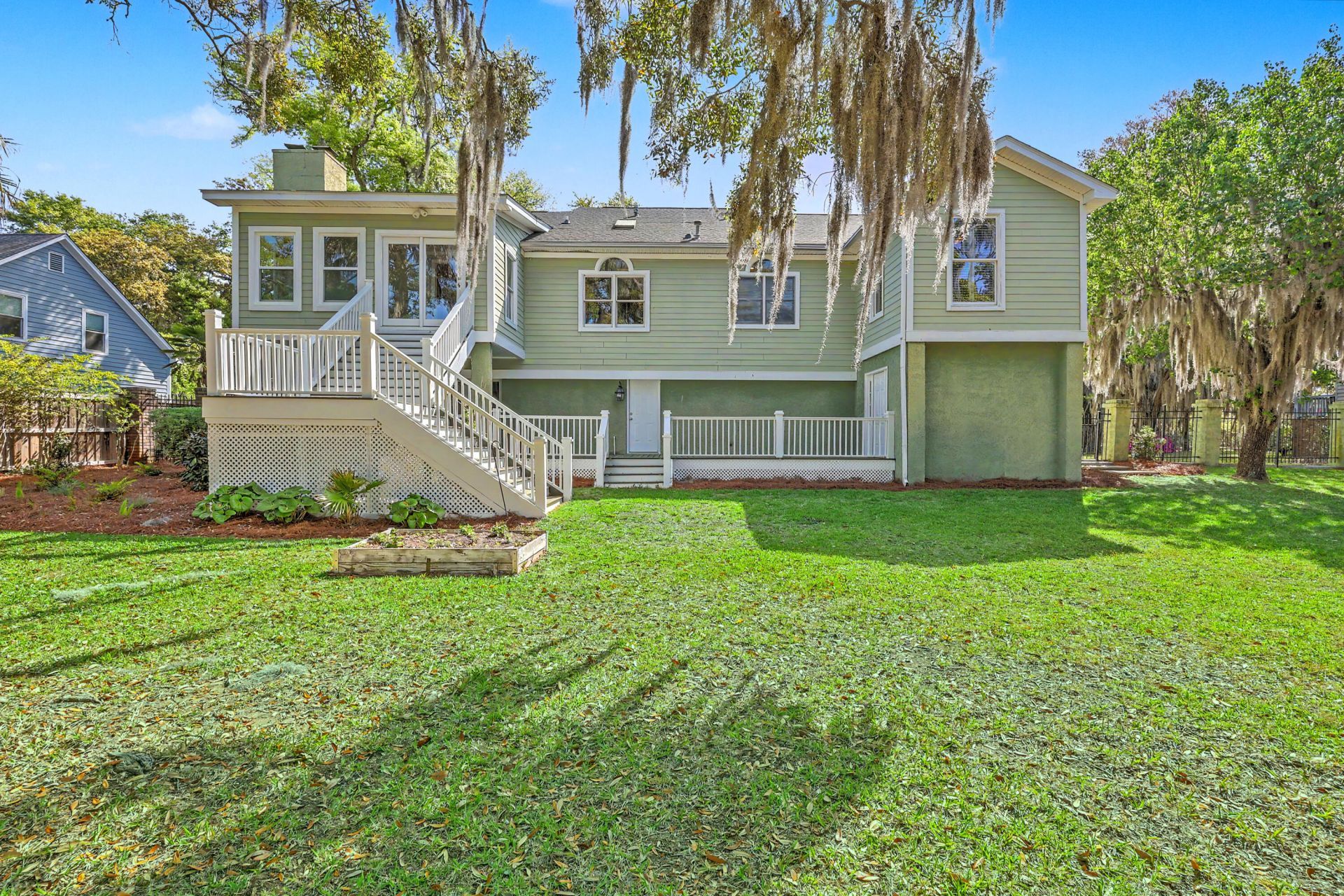 657 N Stiles Drive Photo 53