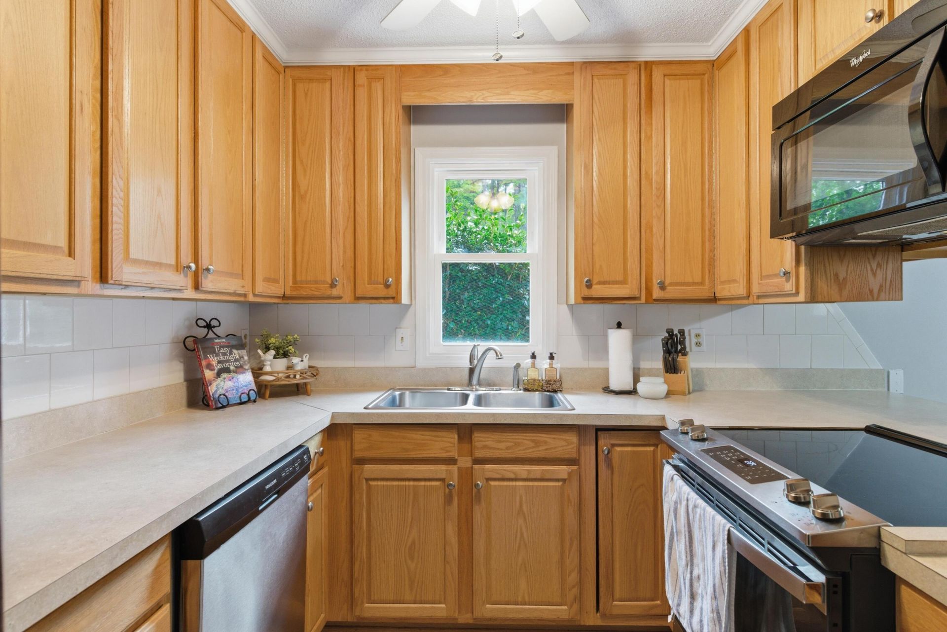 1005 Sanoree Drive Photo 12