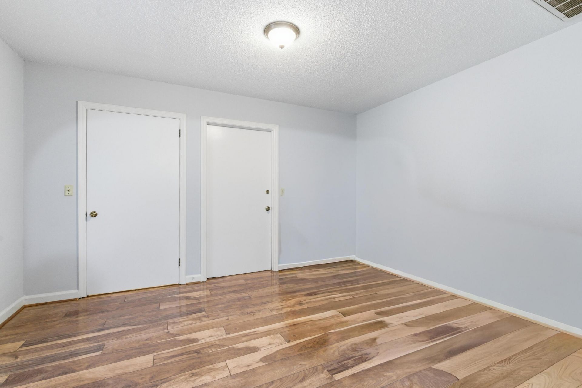 1005 Sanoree Drive Photo 17