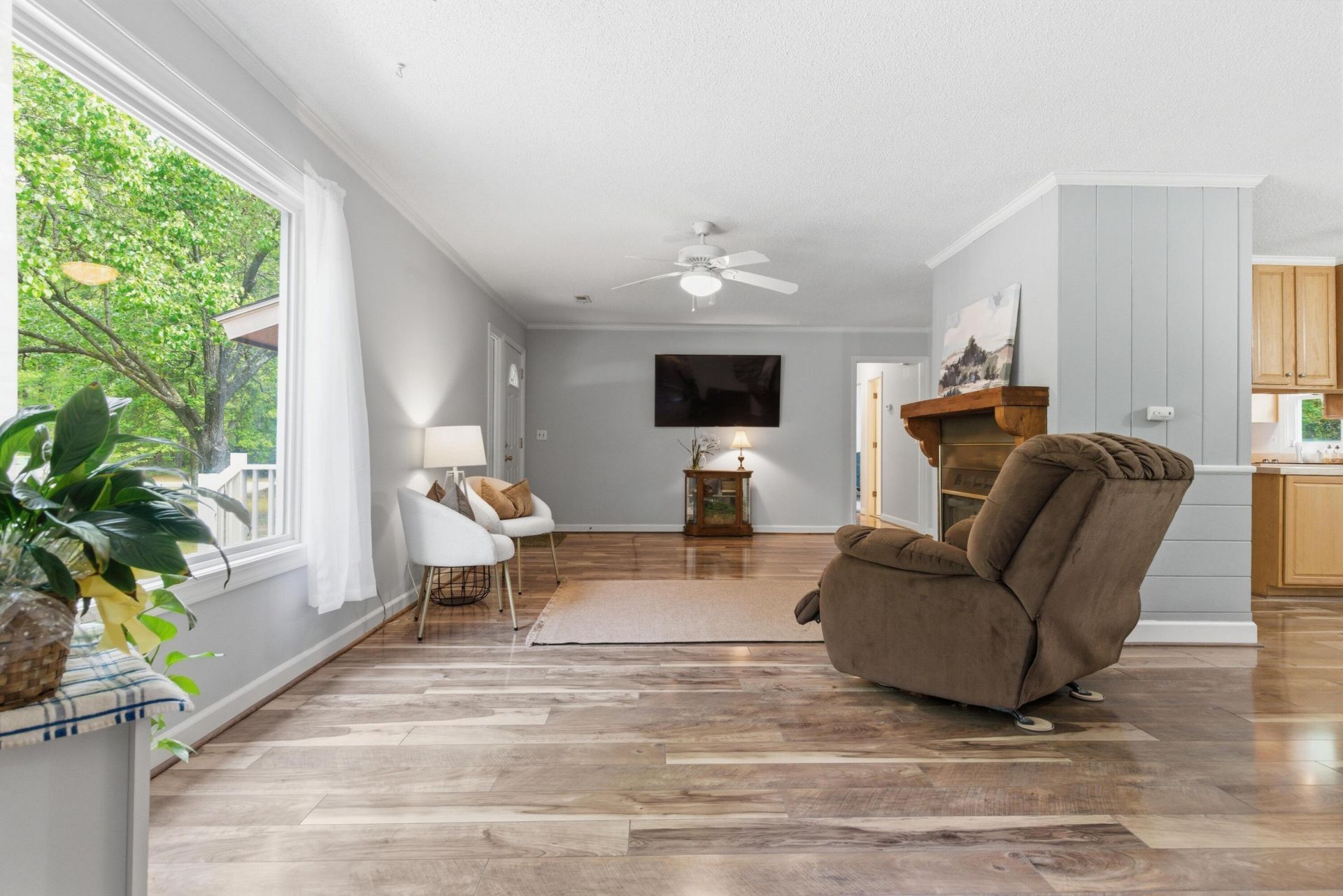 1005 Sanoree Drive Photo 9