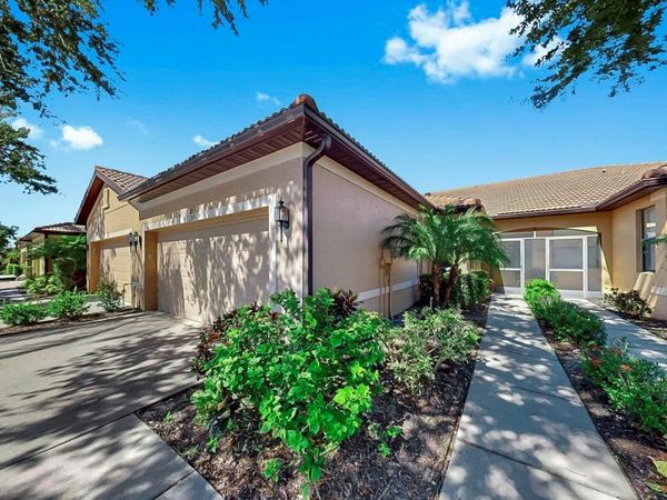 313 SENECA FALLS DRIVE , APOLLO BEACH, FL 33572