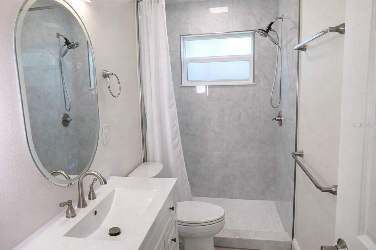 4018 29th Avenue W, Bradenton, FL 34205 Photo