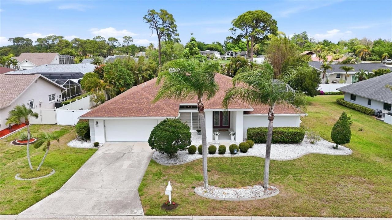 3508 Avenida Madera, Bradenton, FL 34210 Photo