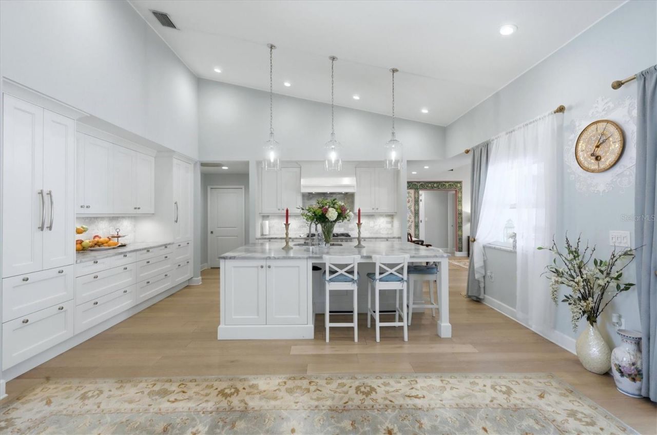 3508 Avenida Madera, Bradenton, FL 34210 Photo