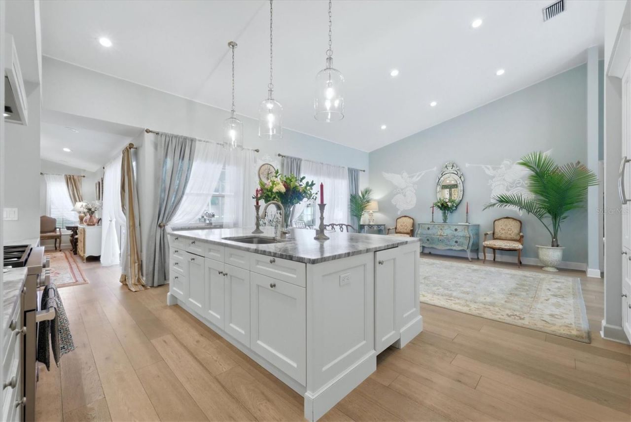 3508 Avenida Madera, Bradenton, FL 34210 Photo