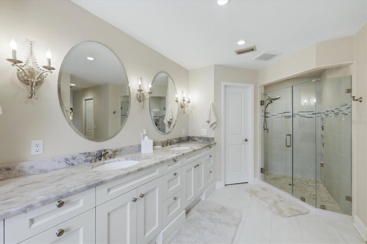 3508 Avenida Madera, Bradenton, FL 34210 Photo