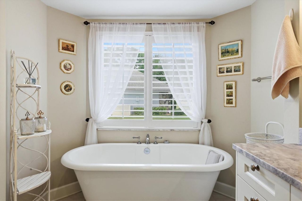 3508 Avenida Madera, Bradenton, FL 34210 Photo