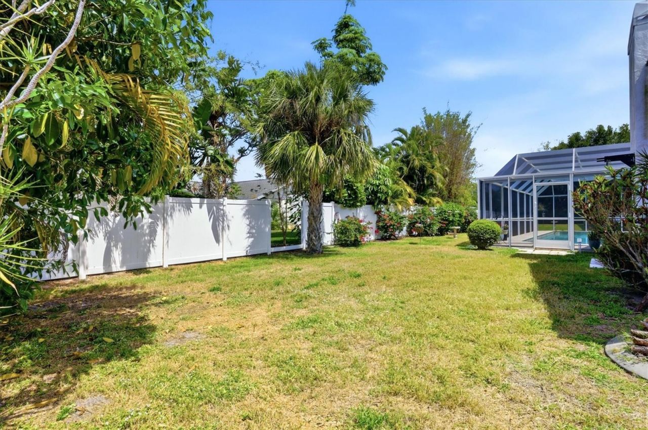 3508 Avenida Madera, Bradenton, FL 34210 Photo