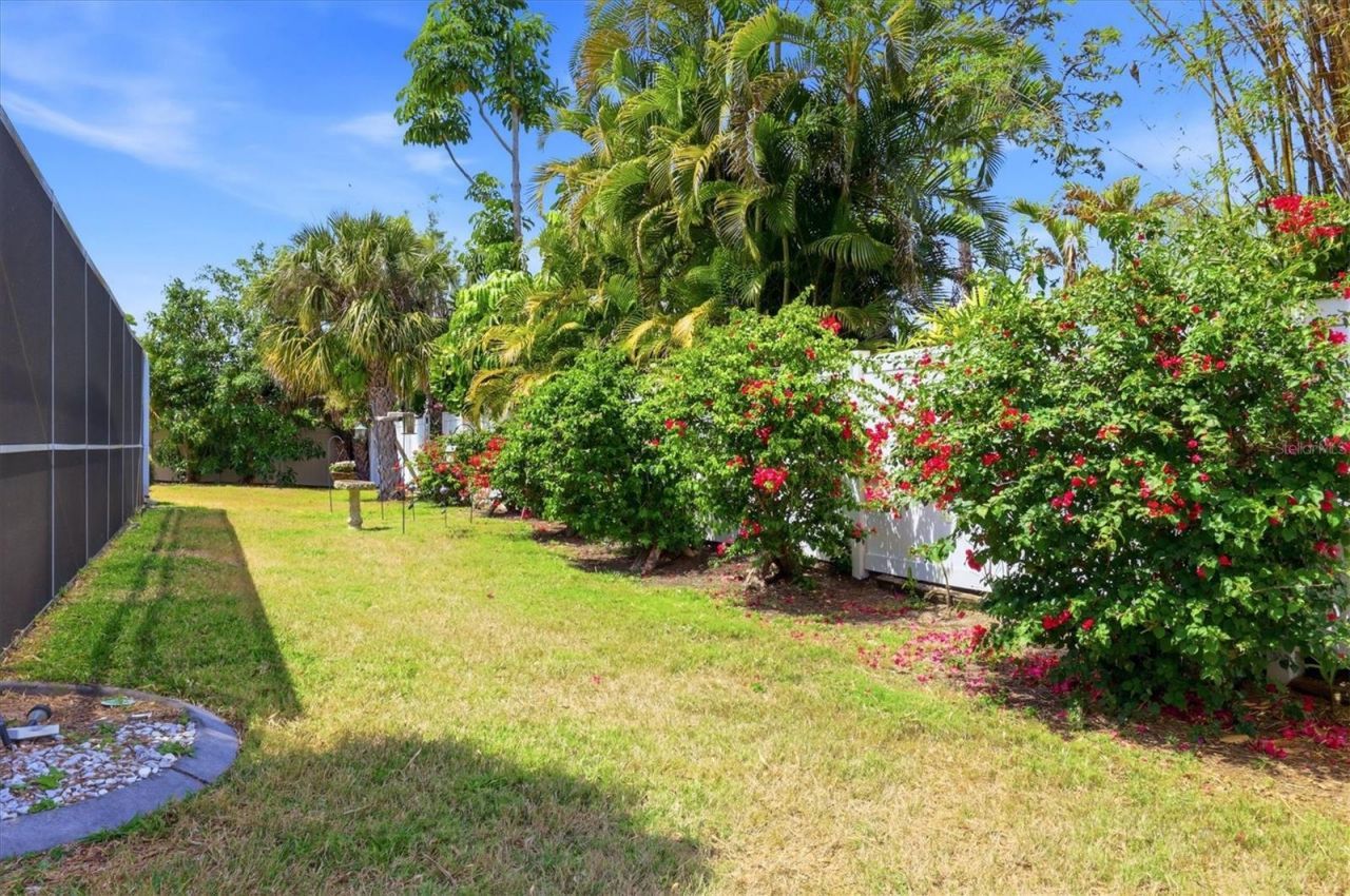 3508 Avenida Madera, Bradenton, FL 34210 Photo