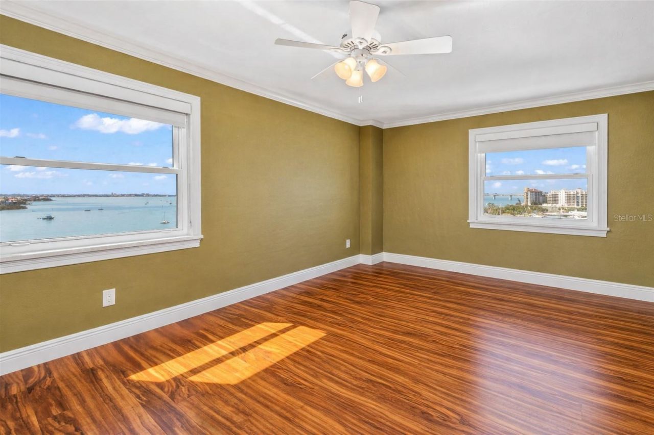 435 S Gulfstream Avenue , Unit 1103, Sarasota, FL 34236 Photo