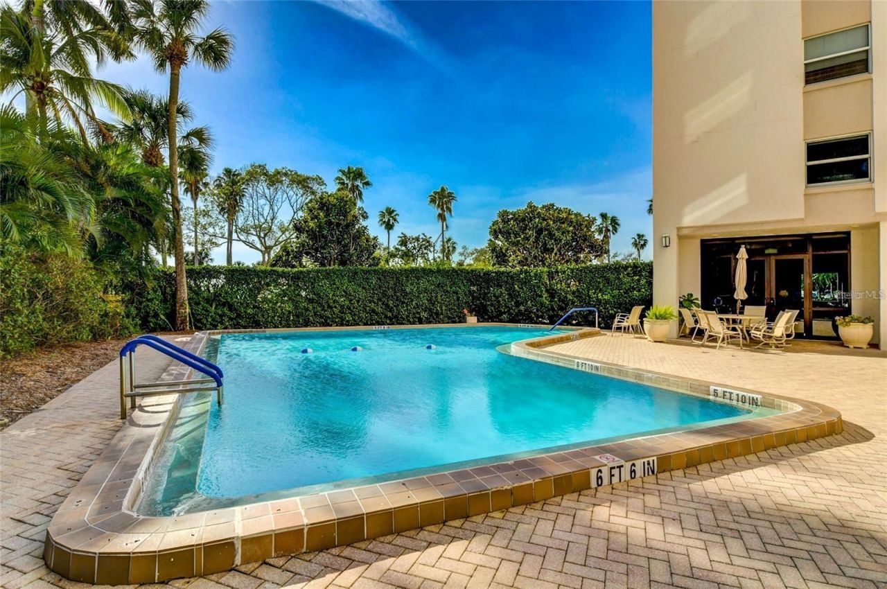 435 S Gulfstream Avenue , Unit 1103, Sarasota, FL 34236 Photo