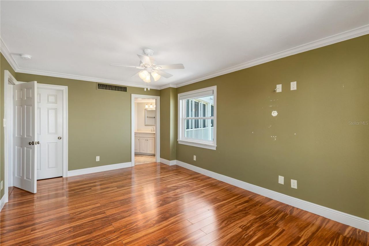 435 S Gulfstream Avenue, Unit 1103, Sarasota, FL 34236 Photo