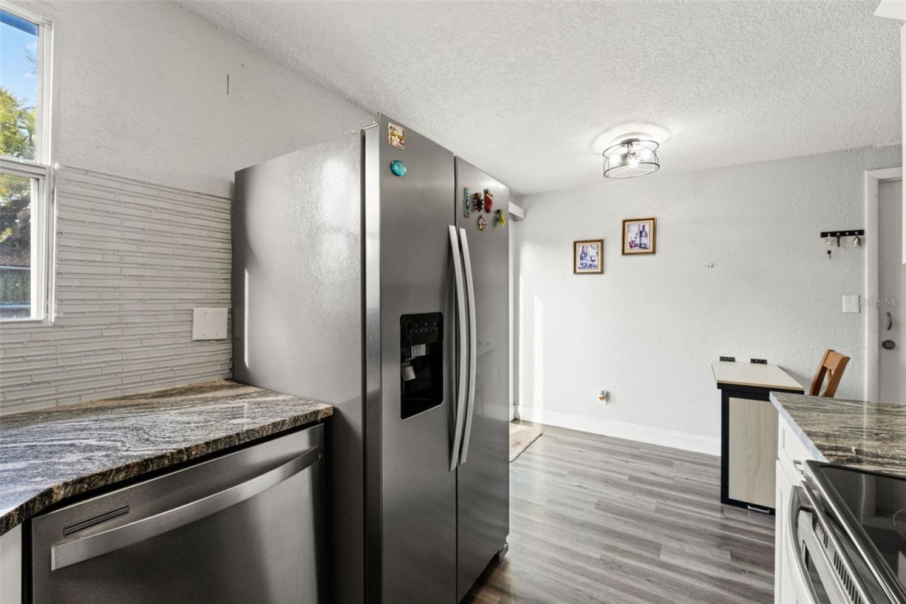 8996 Southern Comfort Drive , Largo, FL 33773 Photo