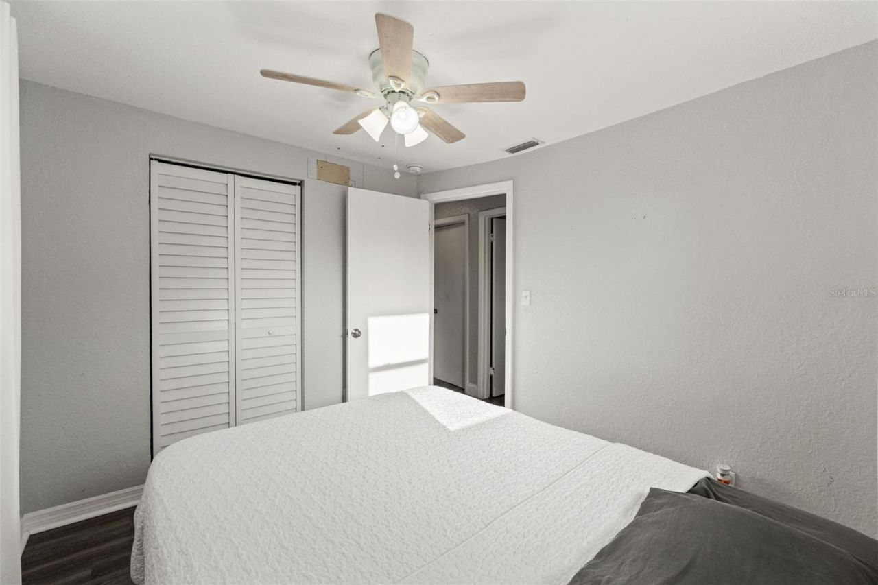 8996 Southern Comfort Drive , Largo, FL 33773 Photo