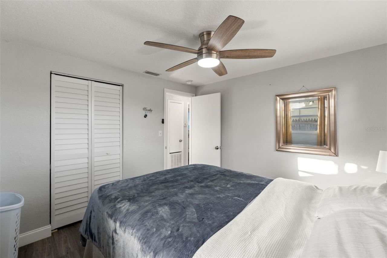 8996 Southern Comfort Drive , Largo, FL 33773 Photo