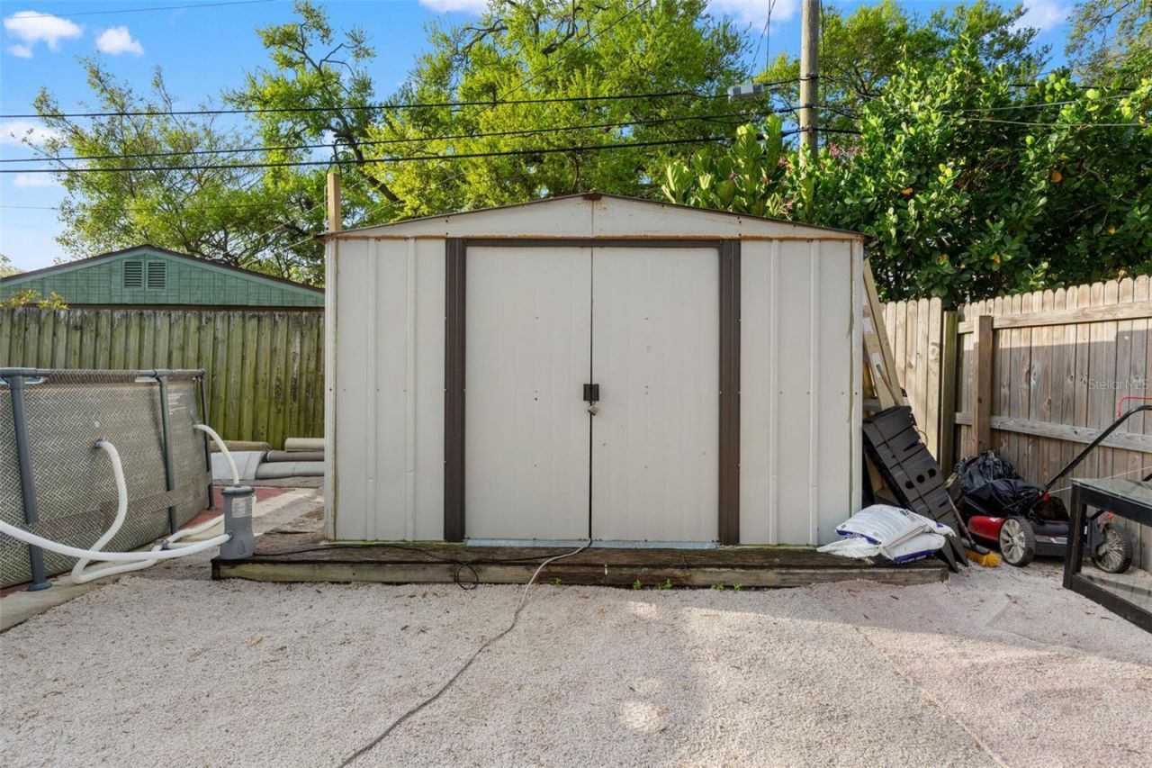 8996 Southern Comfort Drive , Largo, FL 33773 Photo