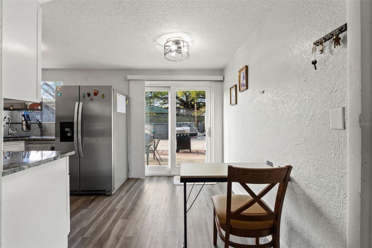 8996 Southern Comfort Drive , Largo, FL 33773 Photo