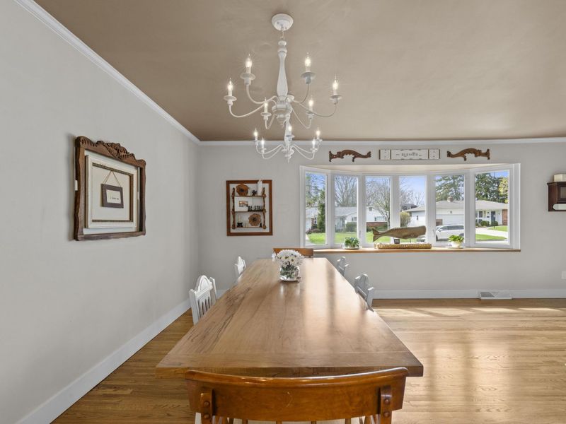 1088 Parkleigh Road, Columbus, OH 43220 Photo 10