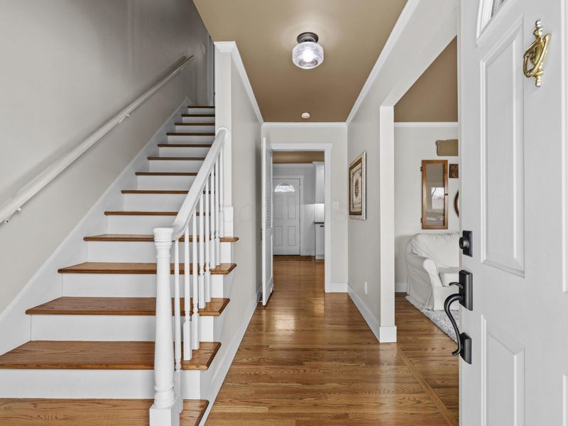 1088 Parkleigh Road, Columbus, OH 43220 Photo 5