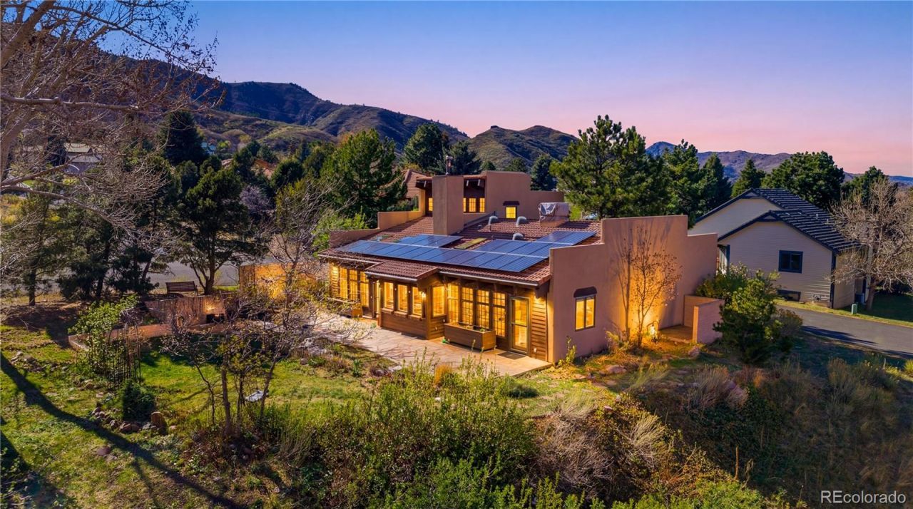 10816 Snow Cloud Trail, Littleton, CO 80125 Main Photo