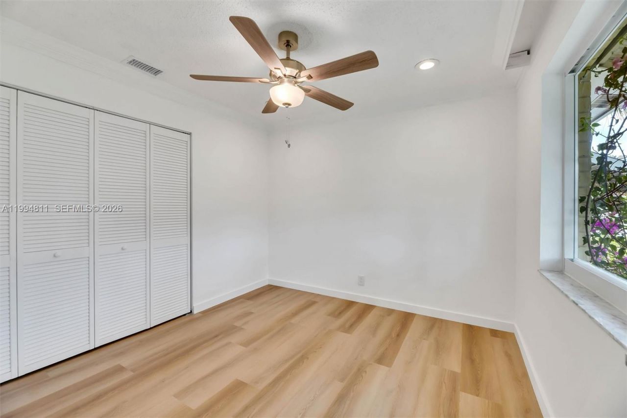 1117 SE 5th St, Deerfield Beach, FL 33441 Photo