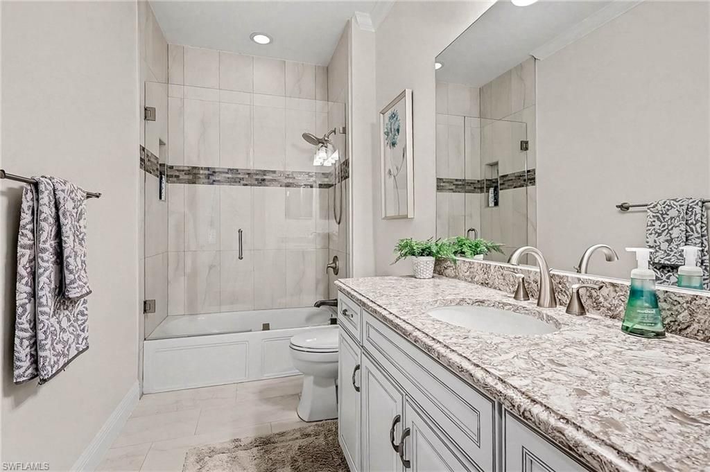 15181 Butler Lake Dr, Unit 201, Naples, FL 34109 Photo