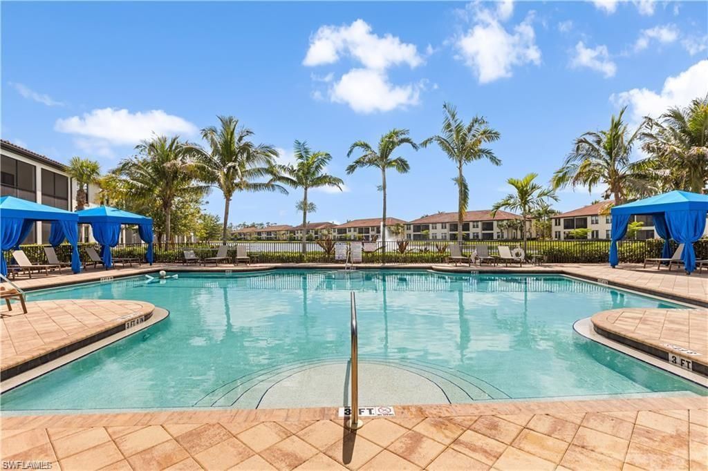 15181 Butler Lake Dr, Unit 201, Naples, FL 34109 Photo