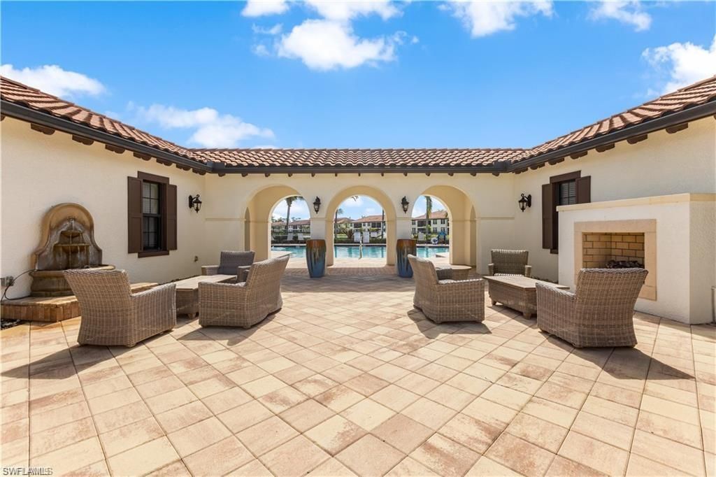 15181 Butler Lake Dr, Unit 201, Naples, FL 34109 Photo