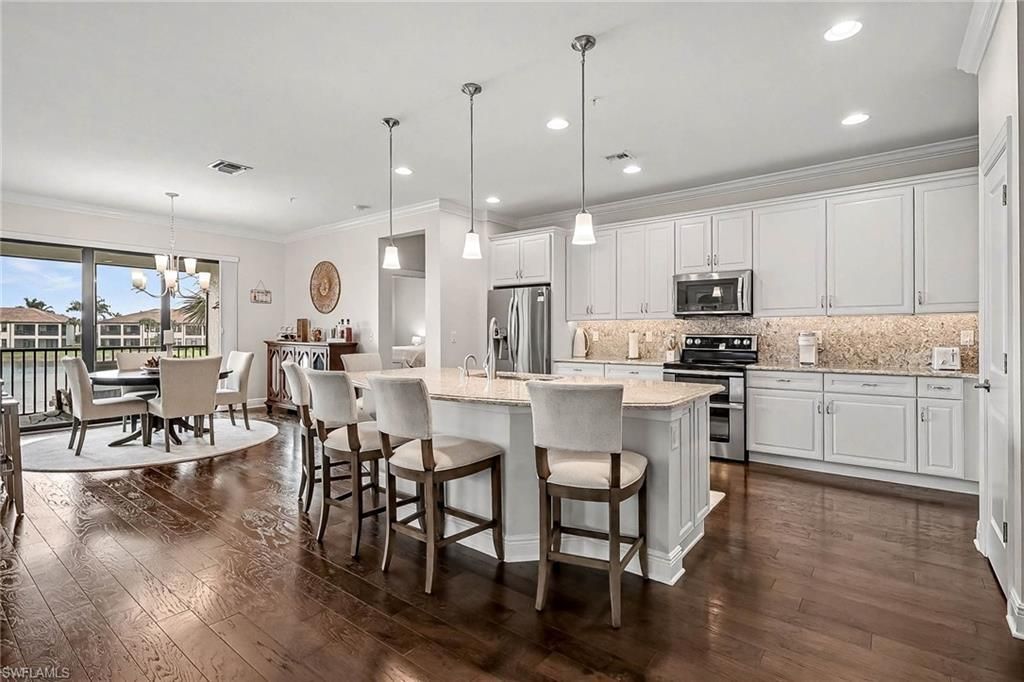 15181 Butler Lake Dr, Unit 201, Naples, FL 34109 Photo