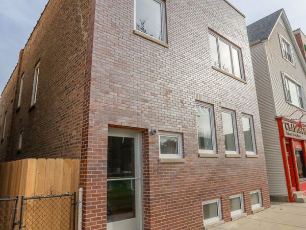 Unit 1R, Chicago, IL 60625