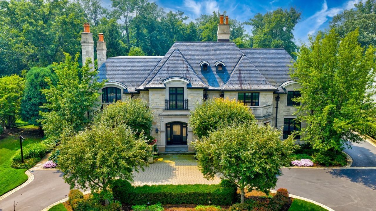 2214 Churchill Lane, Highland Park, IL 60035