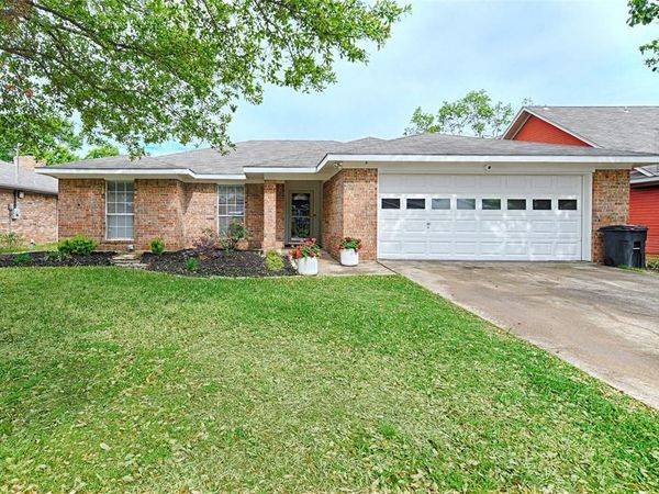 787 Evelyn Drive, Terrell, TX 75160