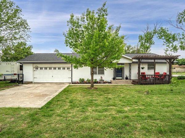 417 8th Street, Justin, TX 76247