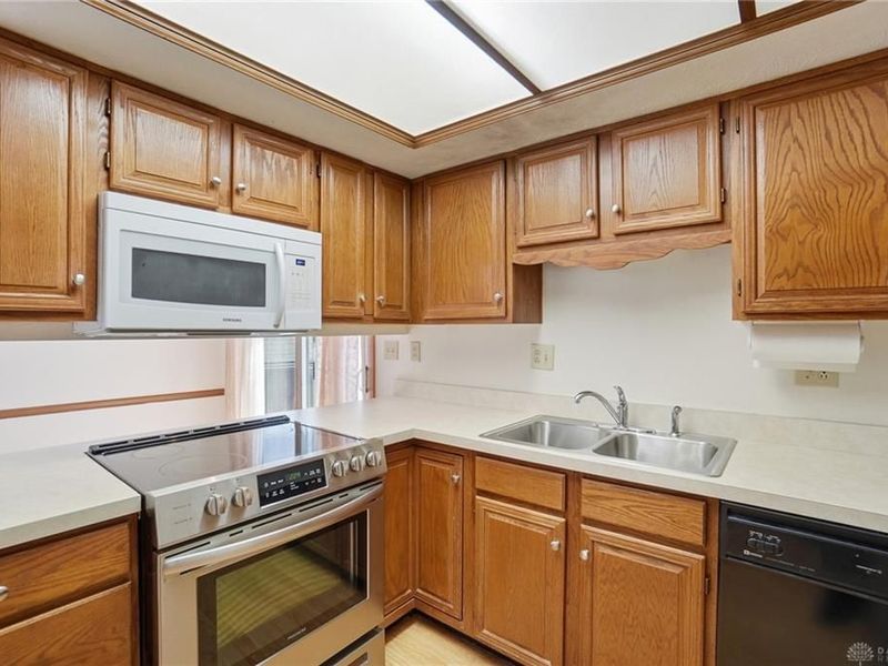 1302 Donson Circle, Kettering, OH 45429 Photo 21