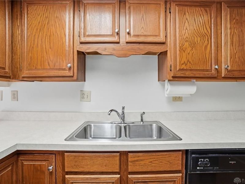 1302 Donson Circle, Kettering, OH 45429 Photo 23
