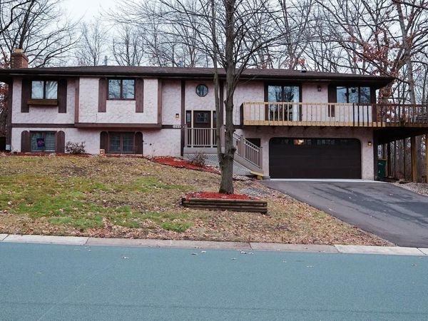 1244 Carlson Lake Lane , Eagan, MN 55123