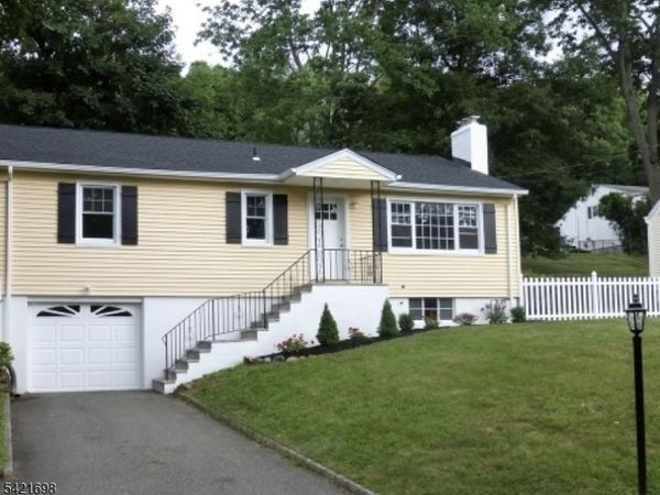 26 Adams Drive, Denville, NJ 07834