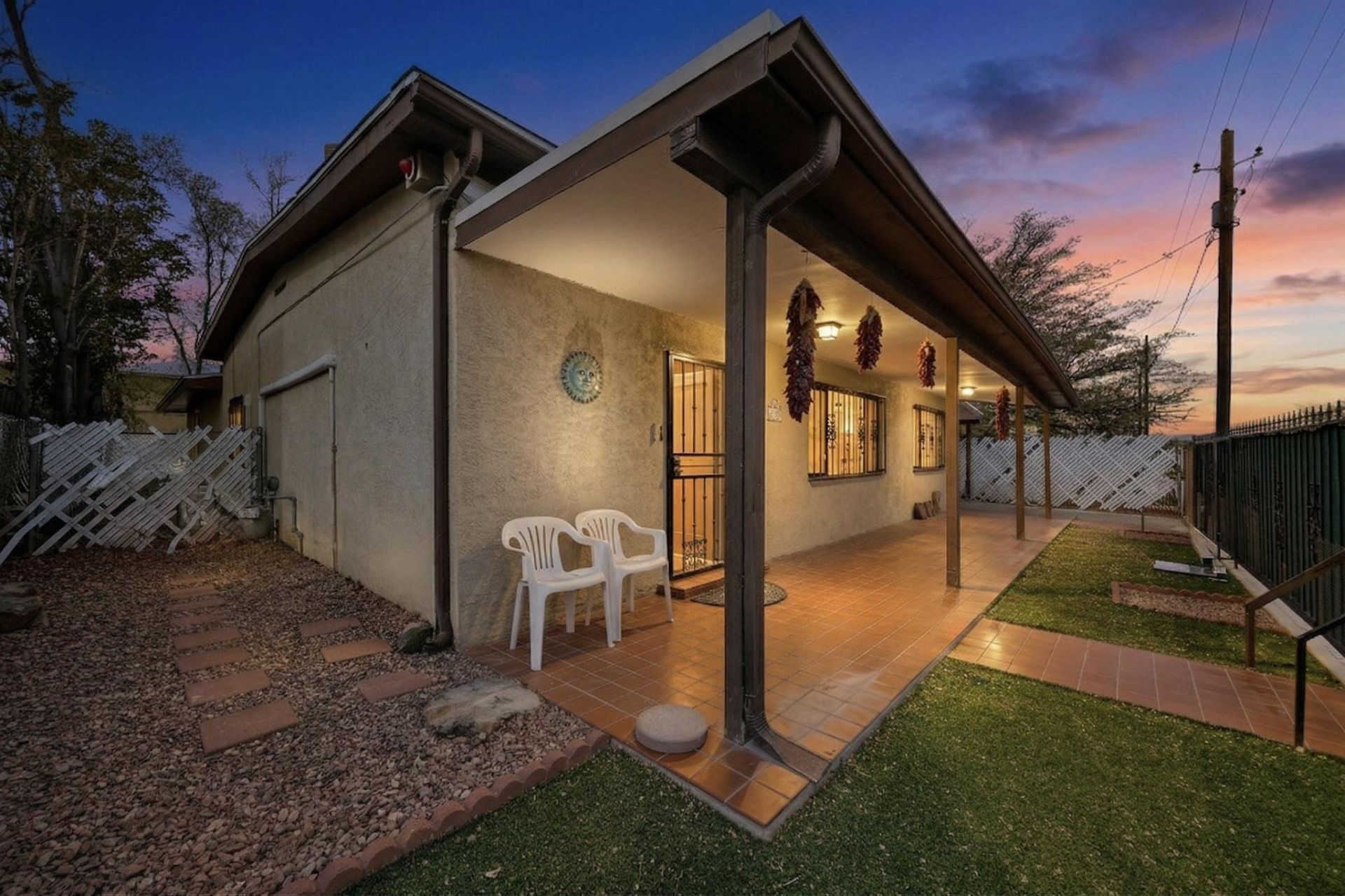 1553 Rinconado Lane Sw, Albuquerque, NM 87105 Main Photo