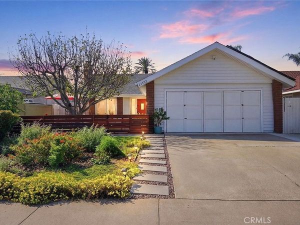 22552 Taranto , Laguna Hills, CA 92653