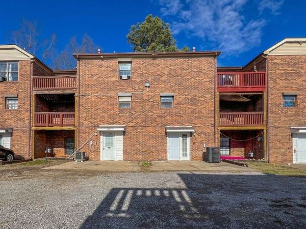 175 Condor Court , Clarksville, TN 37042