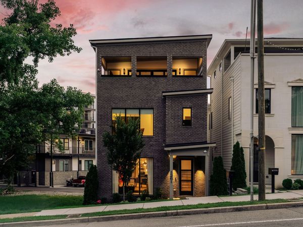 1261 2nd Ave S, Nashville, TN 37210