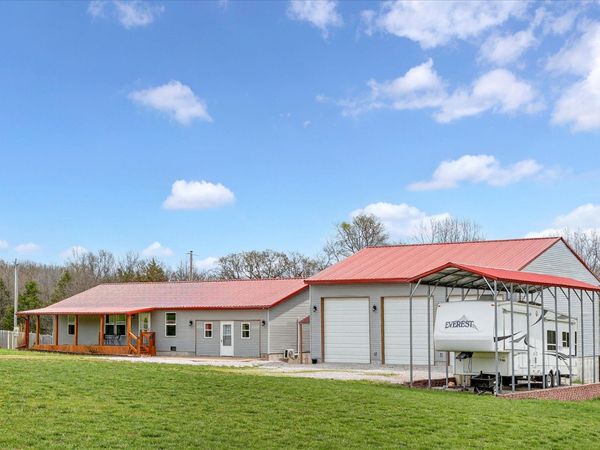 512 Paradise Lane, Sparta, MO 65753