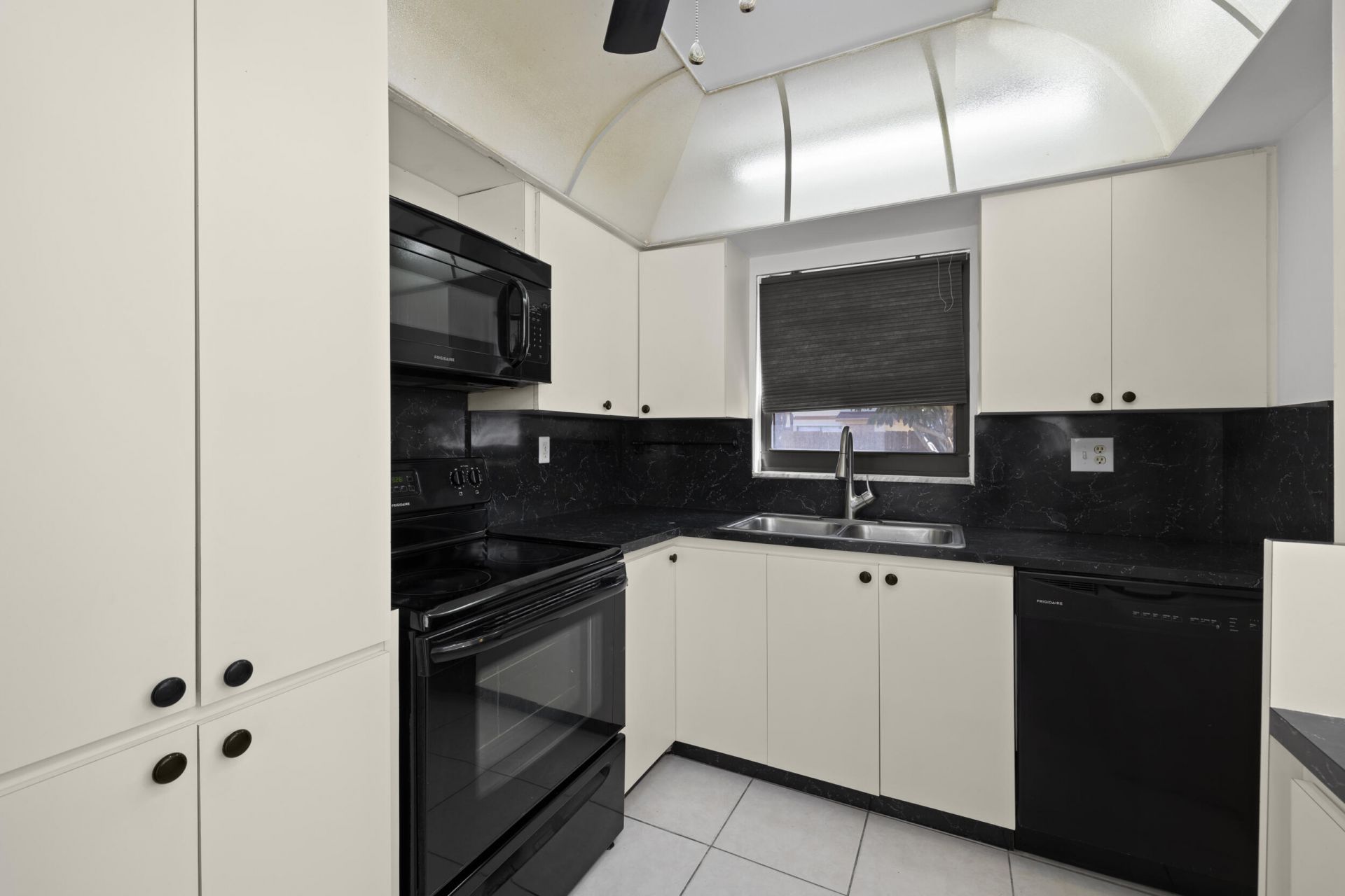 7734 Balboa Street, Unit 7734, Sunrise, FL 33351 Photo