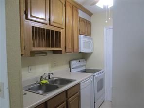 2270 NE 68th Street, Unit 1907, Fort Lauderdale, FL 33308 Photo