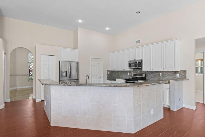 2554 SW Mayacoo Way, Palm City, FL 34990 Photo