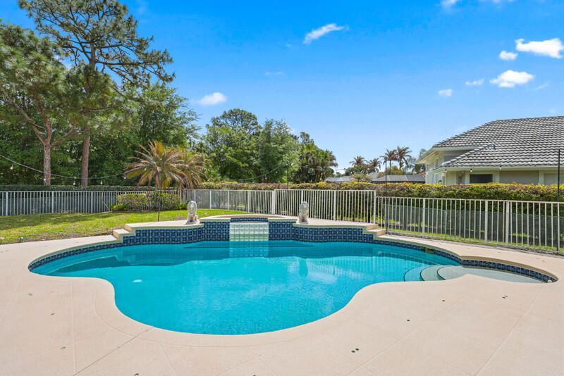 2554 SW Mayacoo Way, Palm City, FL 34990 Photo